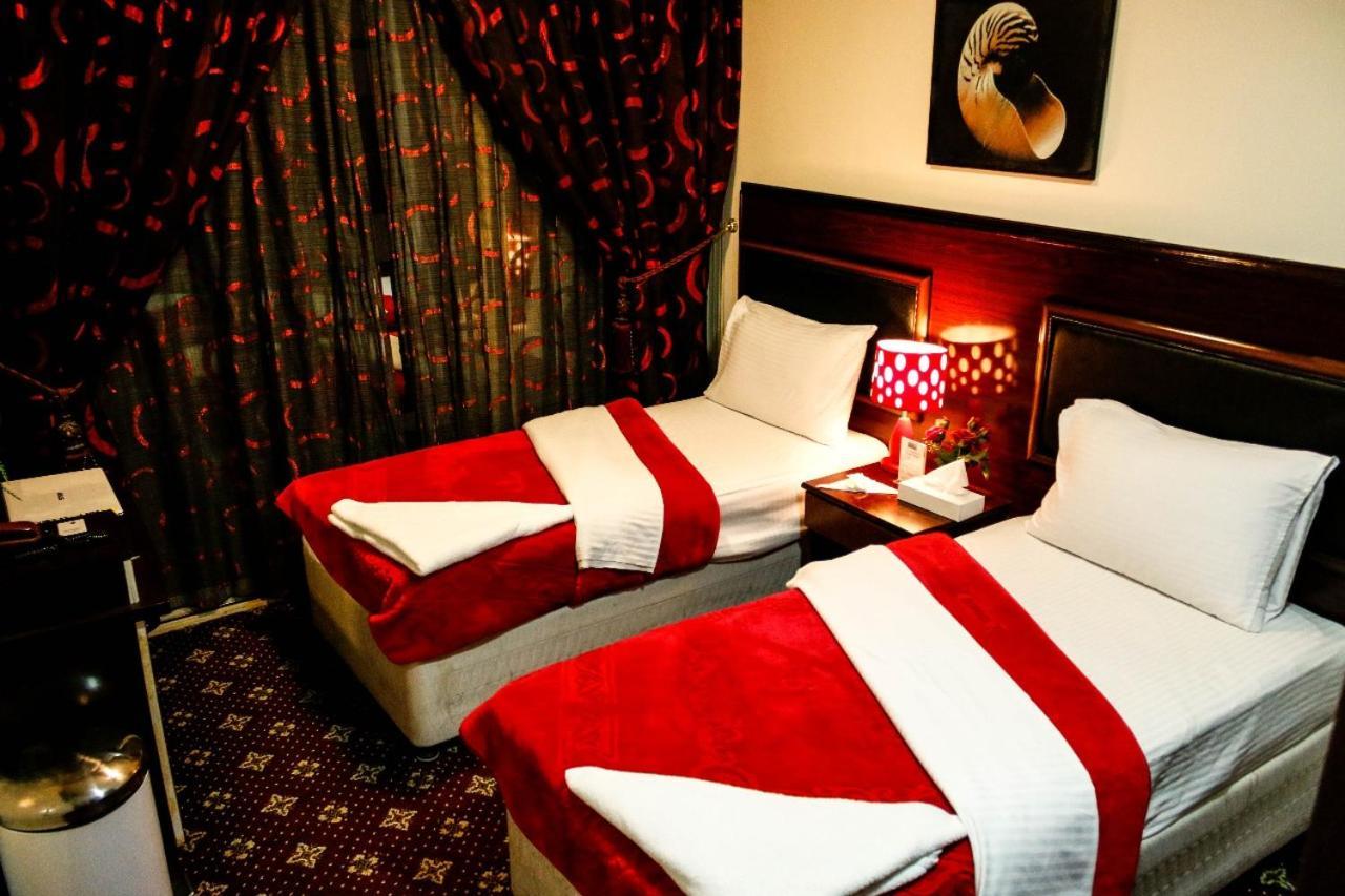 Karoon Hotel Dubai Exterior photo
