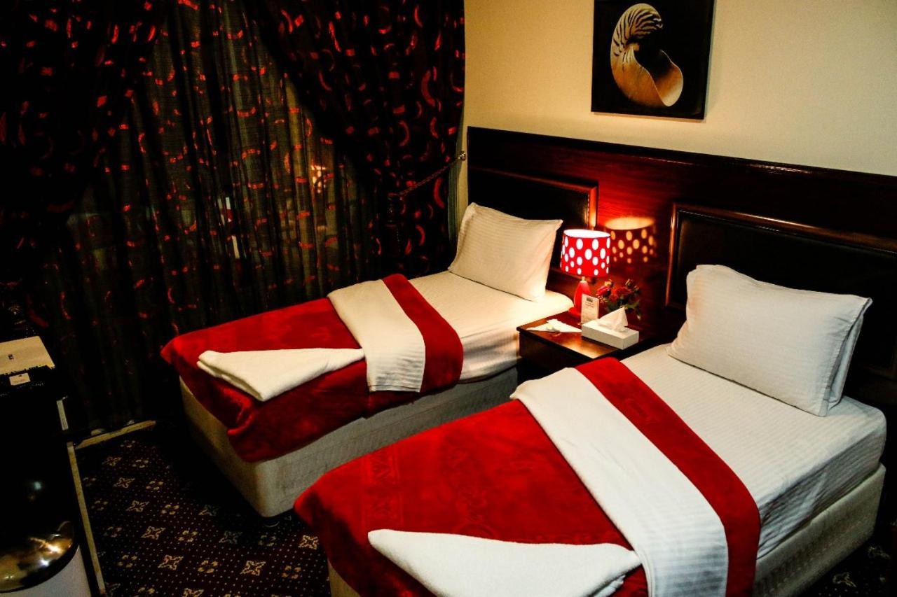 Karoon Hotel Dubai Exterior photo